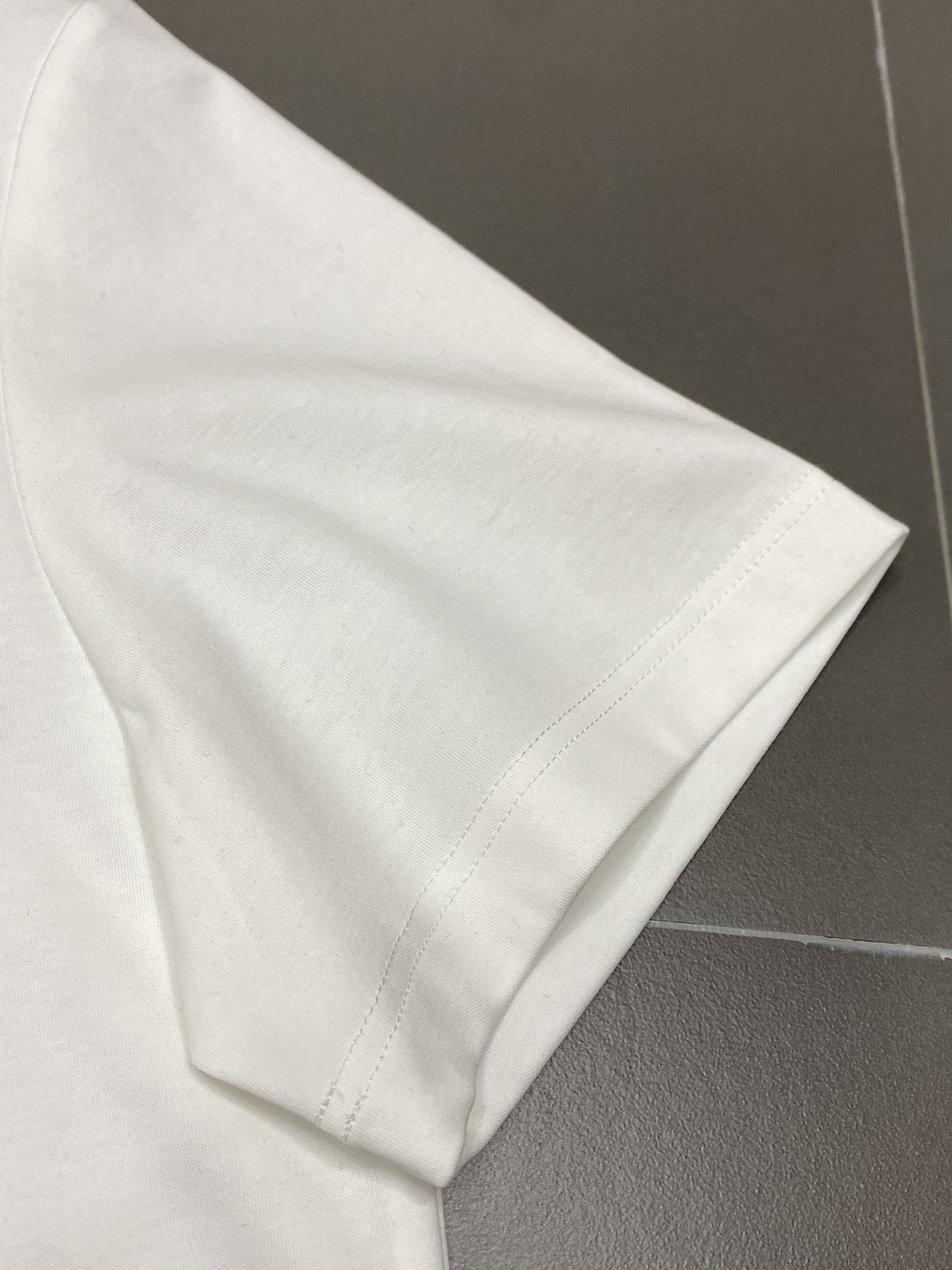    。Prada普拉达💥独家专供新款原单男士休闲春夏短袖 高端  高端版本 时尚百搭爆款⚠️⚠️✨✨进