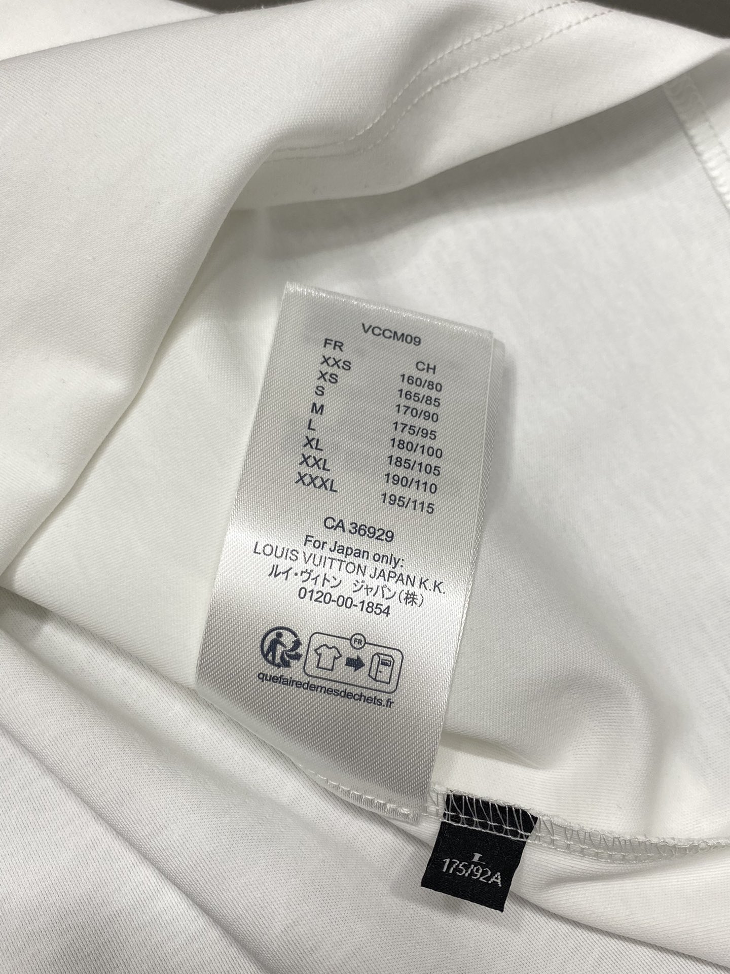    。Louis Vuitton路易威登💥独家专供新款原单男士休闲春夏短袖 高端  高端版本 时尚百搭