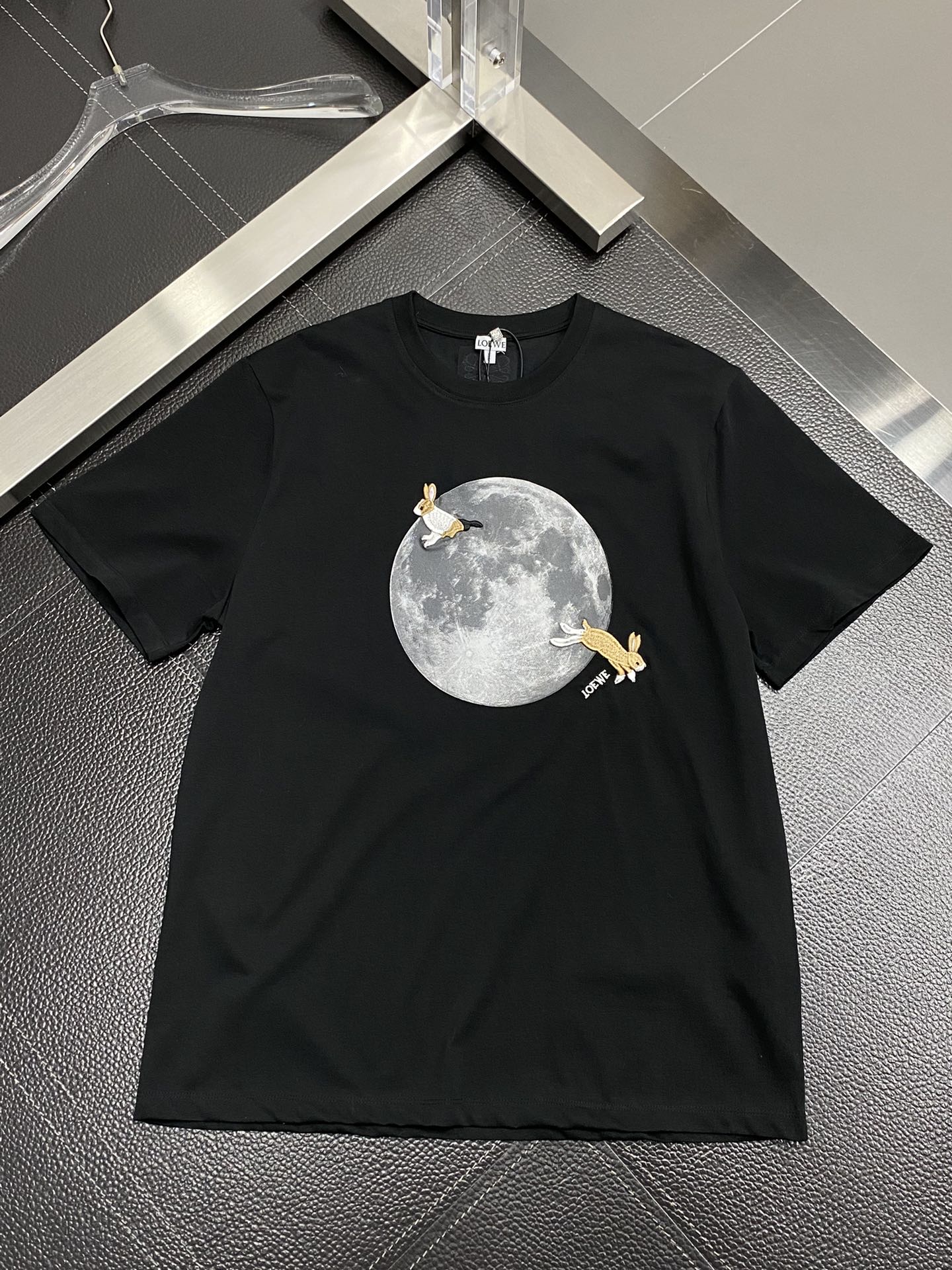    。Loewe罗意威💥独家专供新款男士休闲春夏短袖 高端  高端版本 时尚百搭爆款⚠️⚠️✨✨进口面