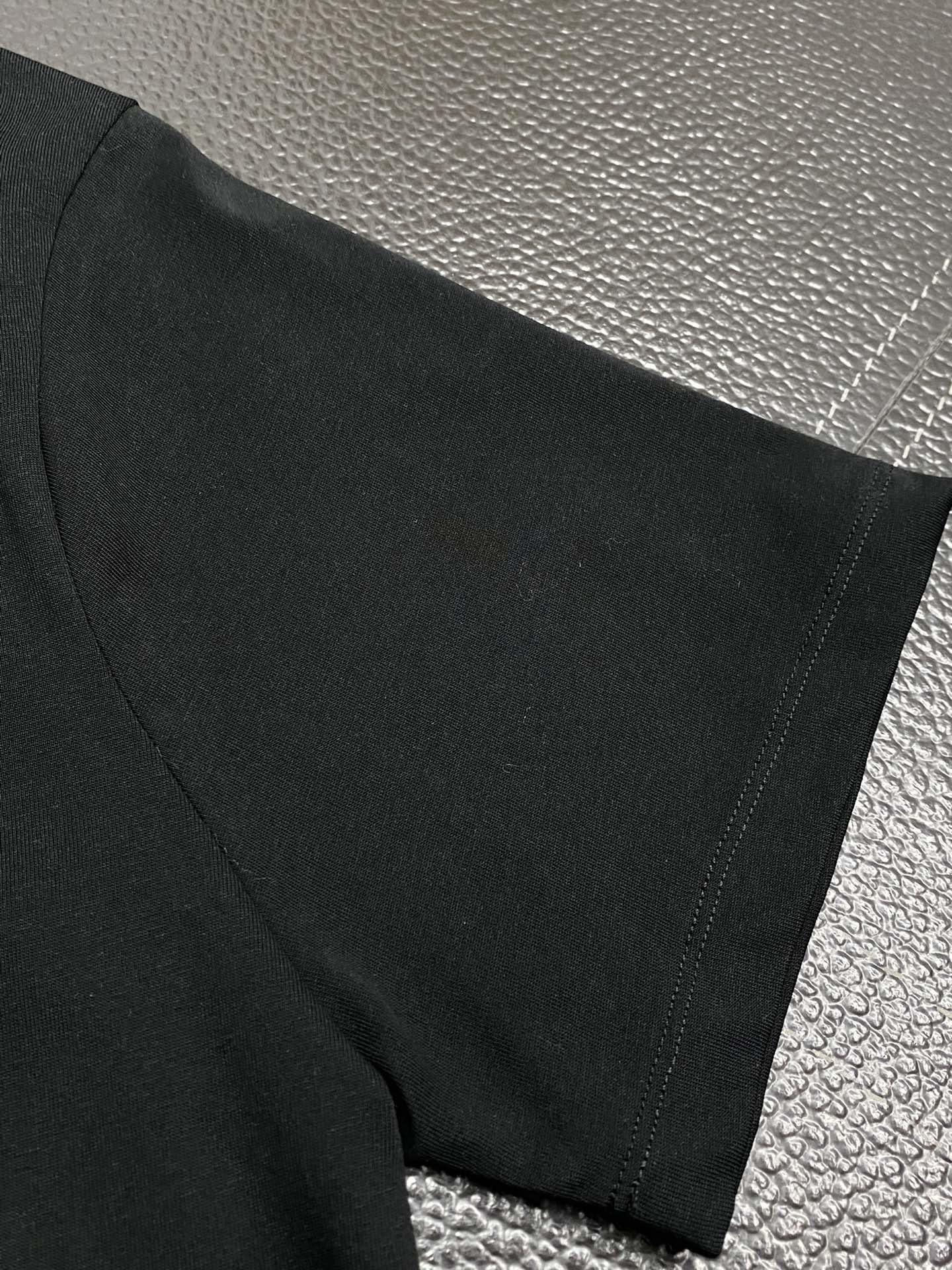    。Loewe罗意威💥独家专供新款男士休闲春夏短袖 高端  高端版本 时尚百搭爆款⚠️⚠️✨✨进口面