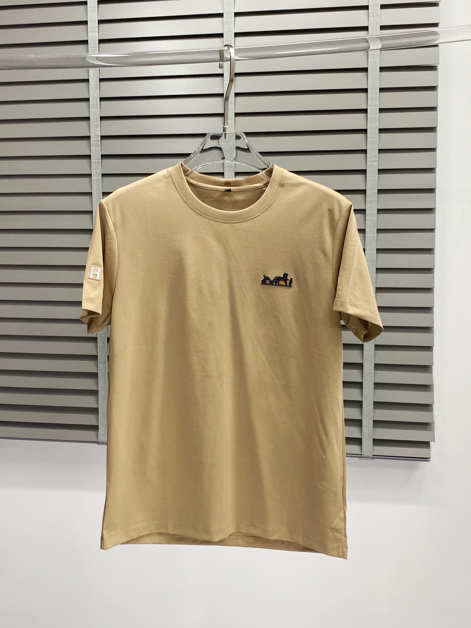    。HERMES爱马仕💥独家专供新款原单男士休闲春夏短袖 高端  高端版本 时尚百搭爆款⚠️⚠️✨✨