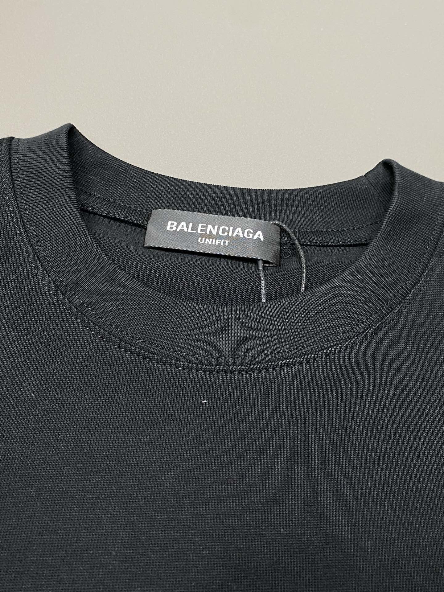    。Balenciga巴黎世家💥独家专供新款原单男士休闲春夏短袖 高端  高端版本 时尚百搭爆款⚠️