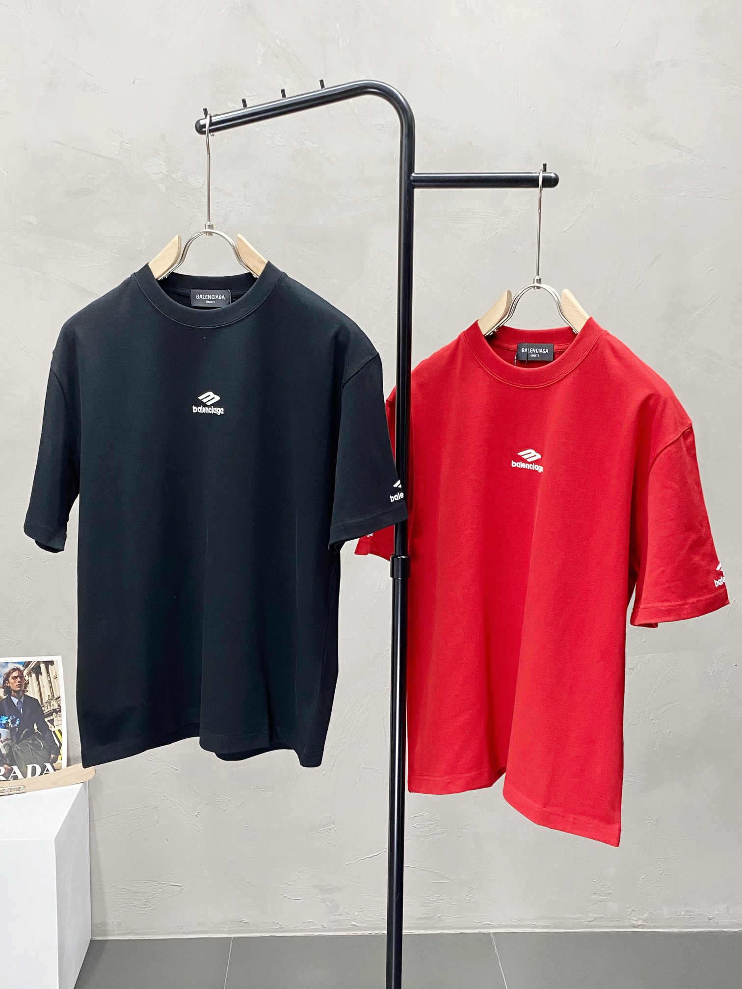    。Balenciga巴黎世家💥独家专供新款原单男士休闲春夏短袖 高端  高端版本 时尚百搭爆款⚠️