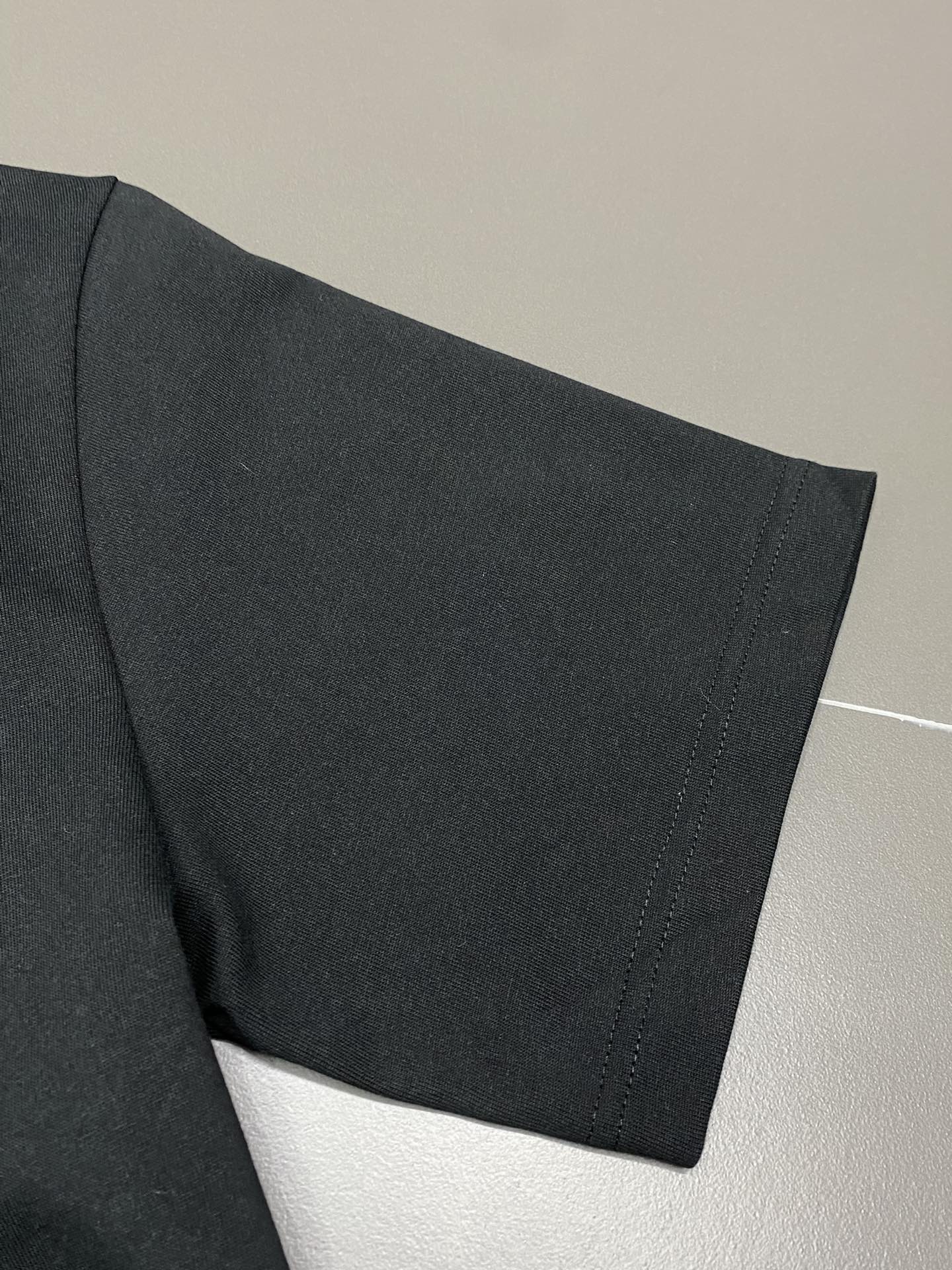    。Louis Vuitton路易威登💥独家专供新款原单男士休闲春夏短袖 高端  高端版本 时尚百搭