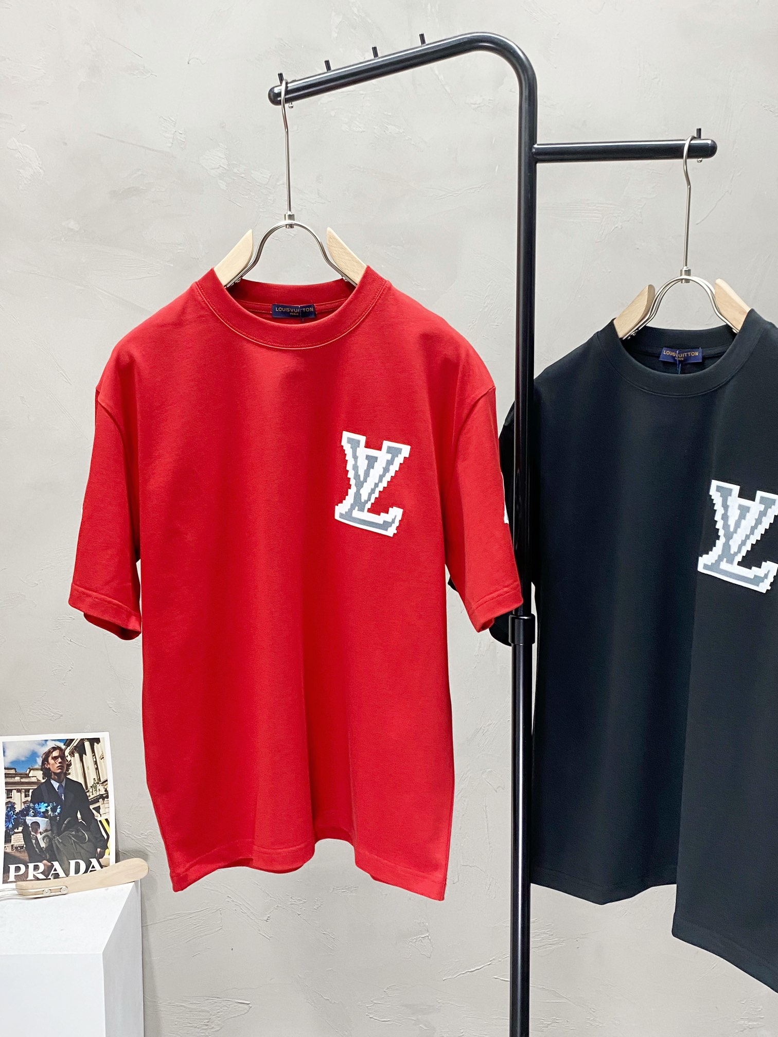    。Louis Vuitton路易威登💥独家专供新款原单男士休闲春夏短袖 高端  高端版本 时尚百搭