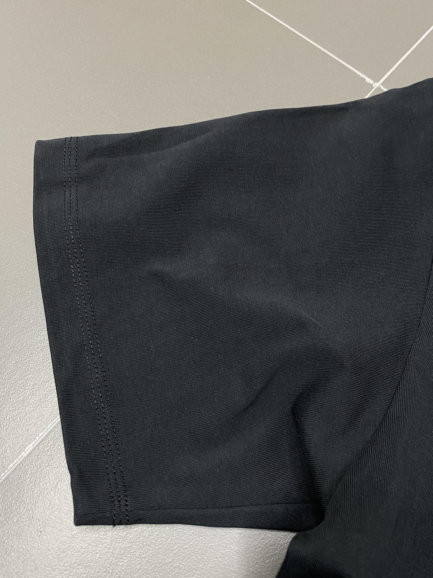    。Prada普拉达💥独家专供新款原单男士休闲春夏短袖 高端  高端版本 时尚百搭爆款⚠️⚠️✨✨进