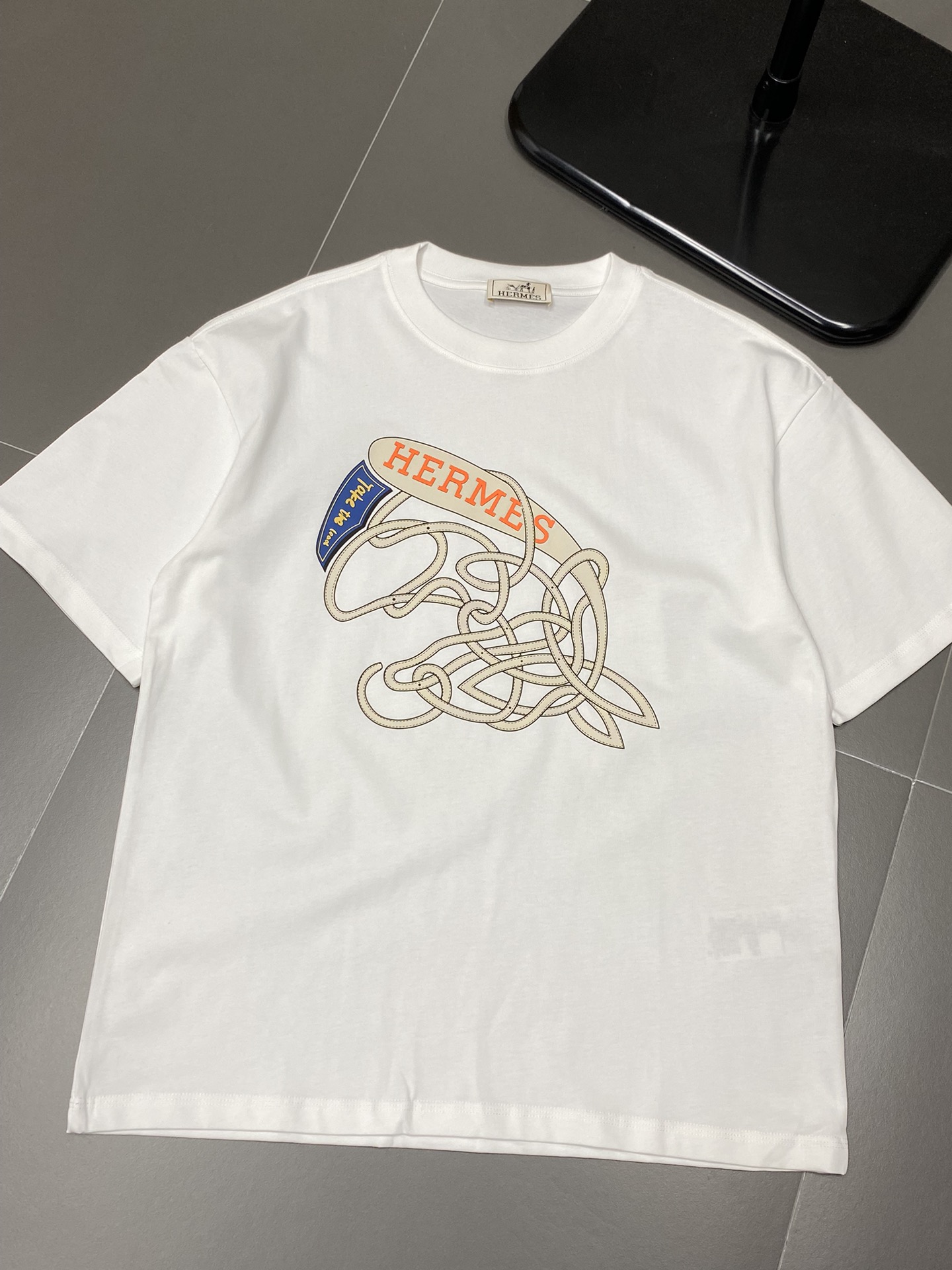    。Hermes爱马仕💥独家专供新款原单男士休闲春夏短袖 高端  高端版本 时尚百搭爆款⚠️⚠️✨✨