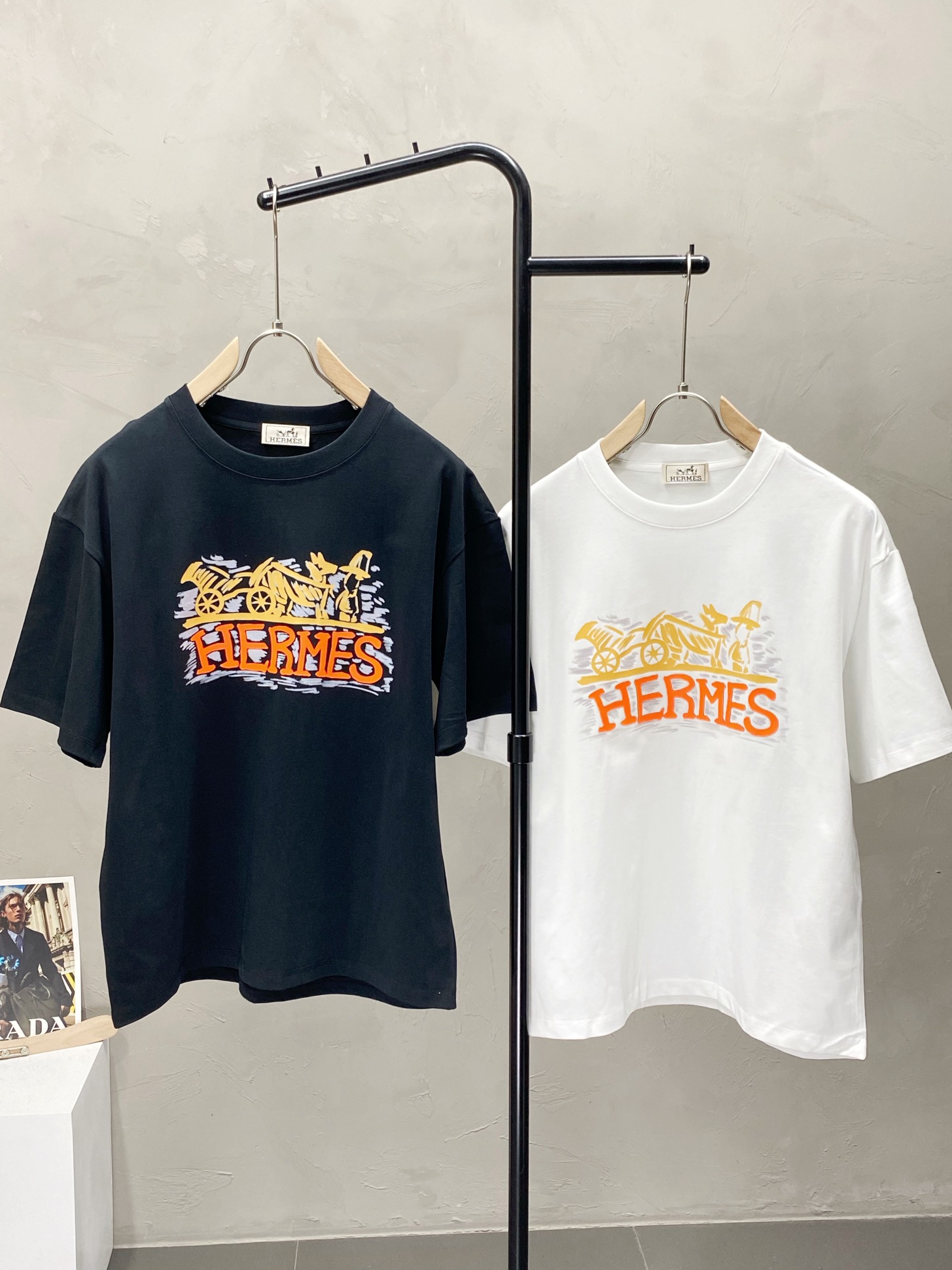    。Hermes爱马仕💥独家专供新款原单男士休闲春夏短袖 高端  高端版本 时尚百搭爆款⚠️⚠️✨✨