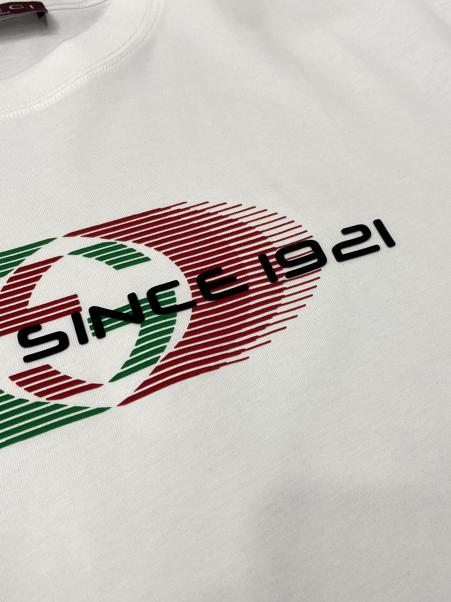    。Gucci古驰💥独家专供新款原单男士休闲春夏短袖 高端  高端版本 时尚百搭爆款⚠️⚠️✨✨进口