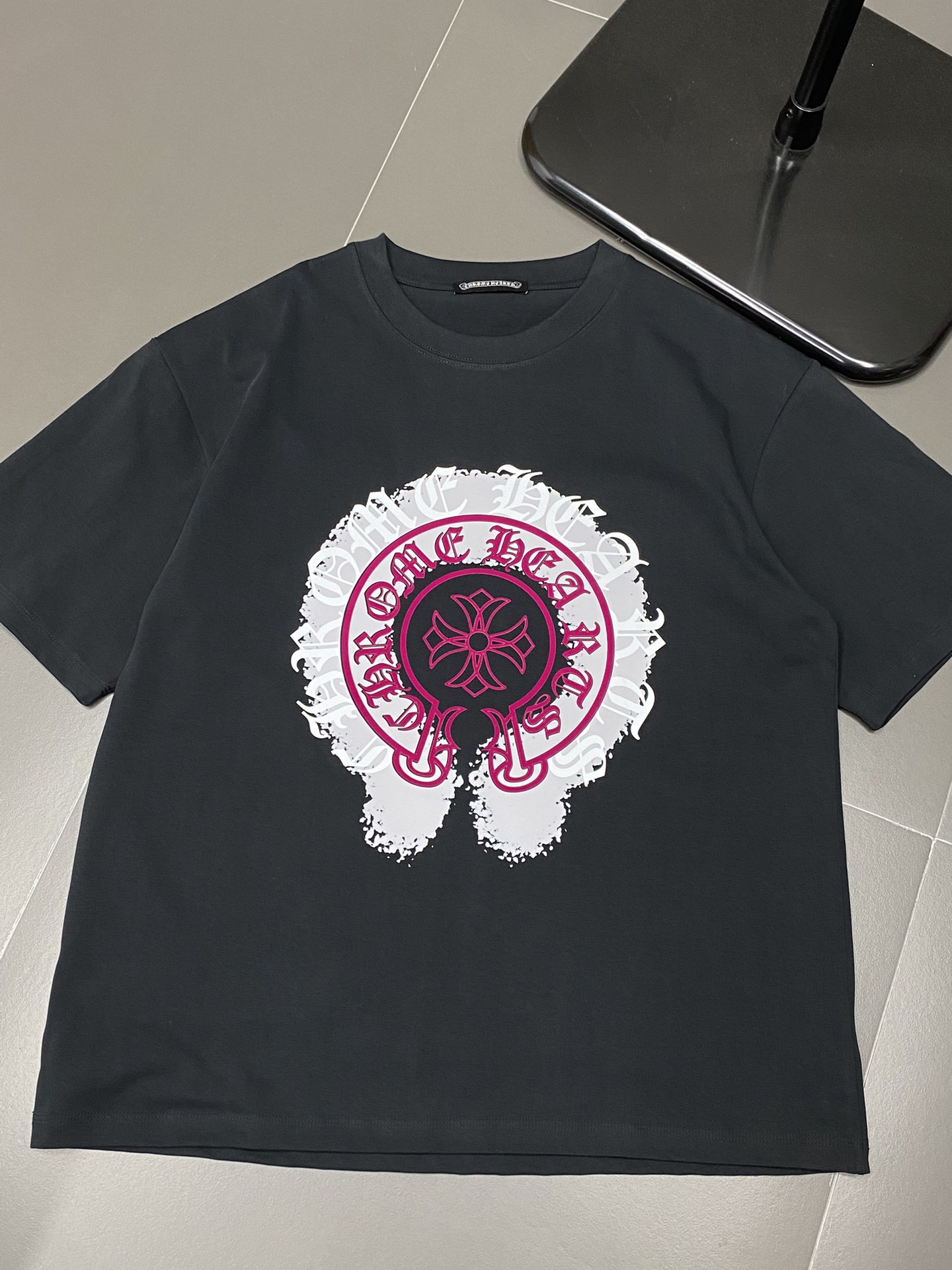    。Chrome hearts克罗心💥独家专供新款原单男士休闲春夏短袖 高端  高端版本 时尚百搭爆