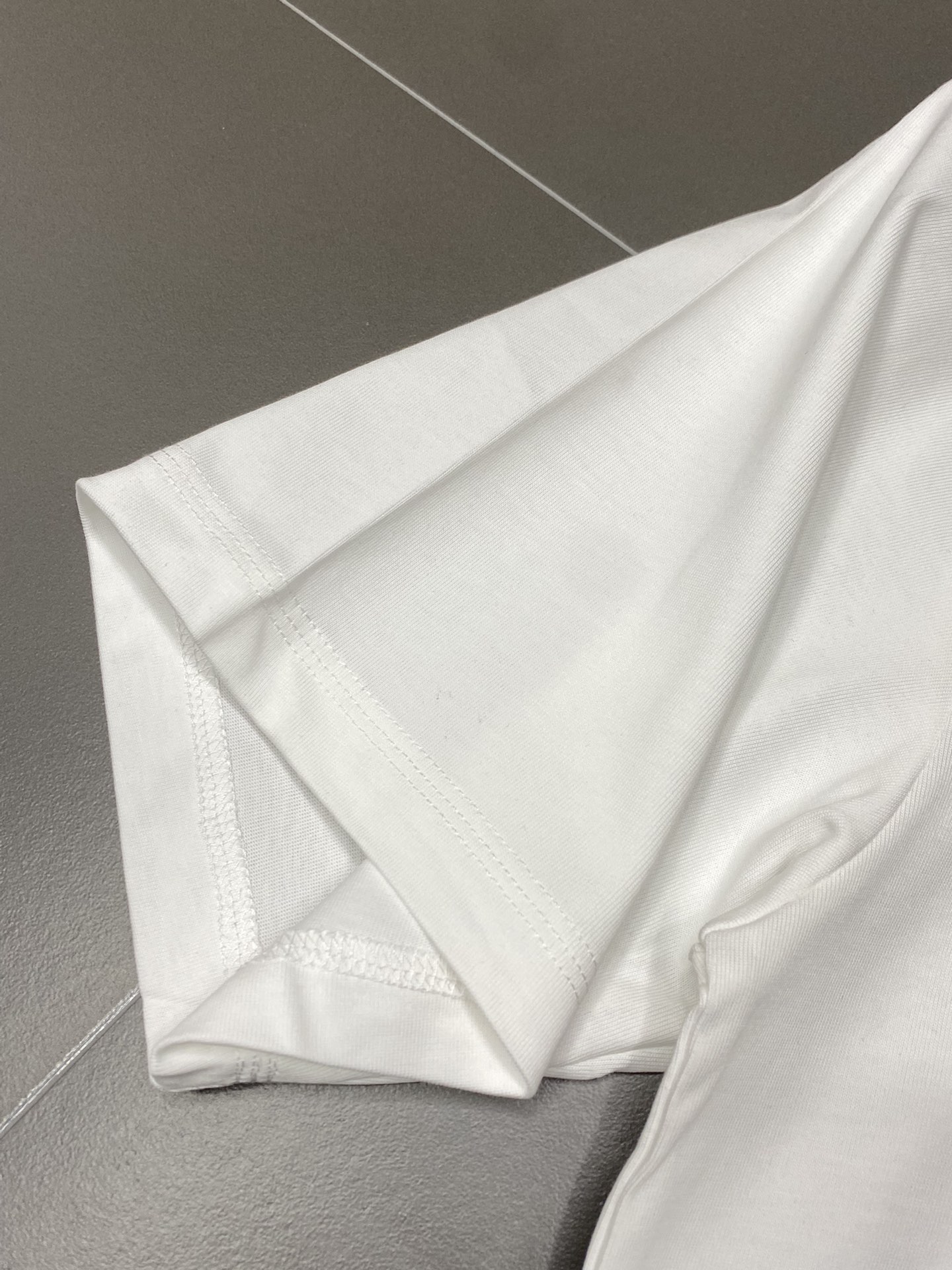    。Dior迪奥💥独家专供新款原单男士休闲春夏短袖 高端  高端版本 时尚百搭爆款⚠️⚠️✨✨进口面