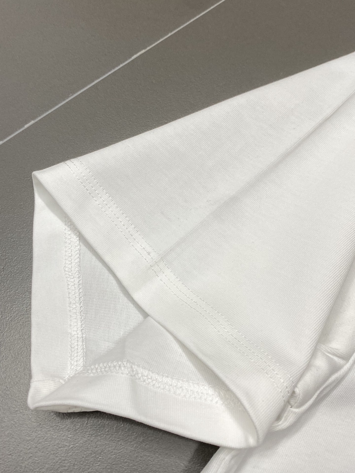    。FENDI芬迪💥独家专供新款原单男士休闲春夏短袖 高端  高端版本 时尚百搭爆款⚠️⚠️✨✨进口