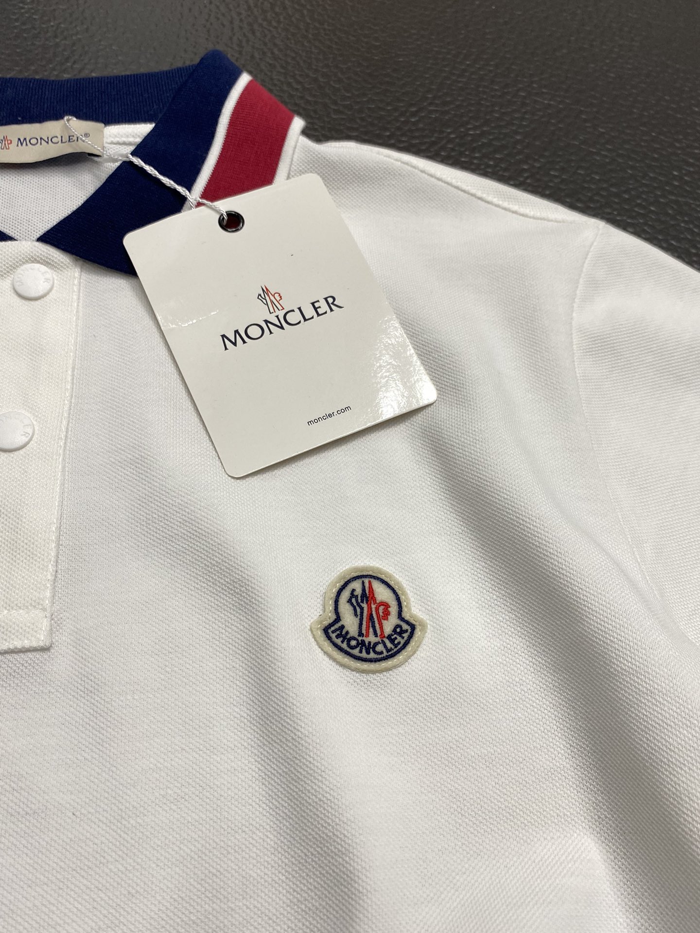  。Moncler蒙口💥独家专供新款原单男士休闲短袖 高端  高版本 时尚百搭爆款⚠️⚠️✨✨进口面料 