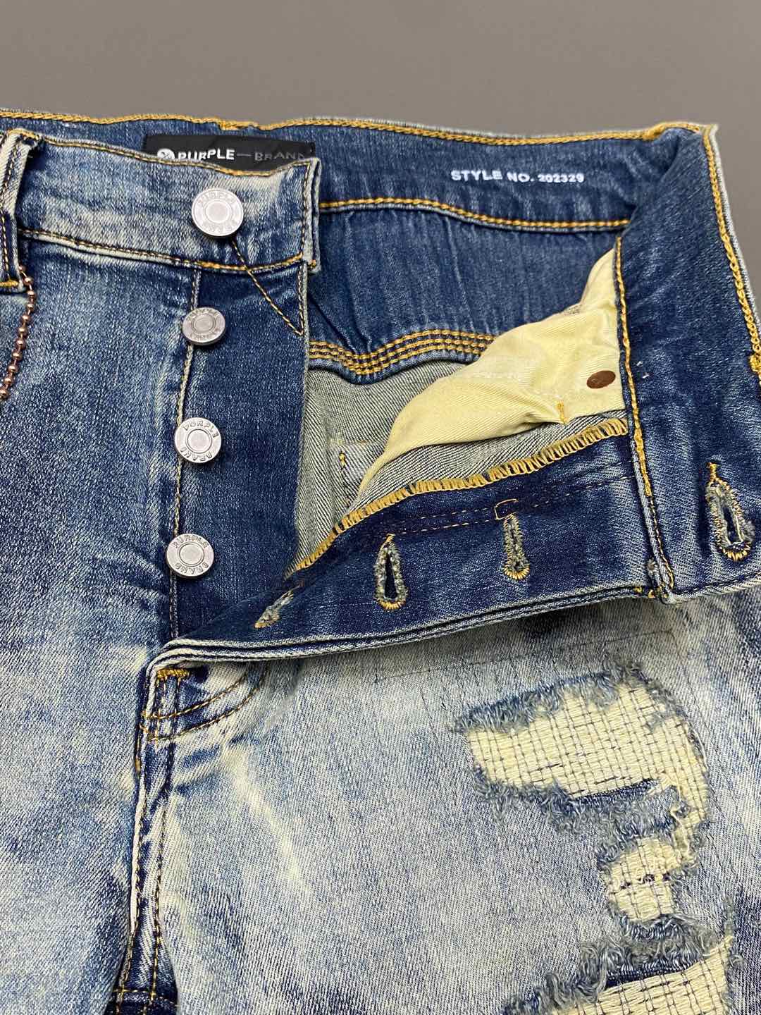  。PurPle Brand💥独家专供新款 修身款 小直筒 牛仔裤👖高端版本！专柜 面料 透气舒适度高，