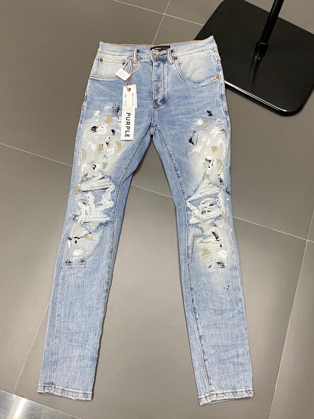  。PurPle Brand💥独家专供新款 直筒牛仔裤👖高端版本！专柜 面料 透气舒适度高，细节无可挑剔