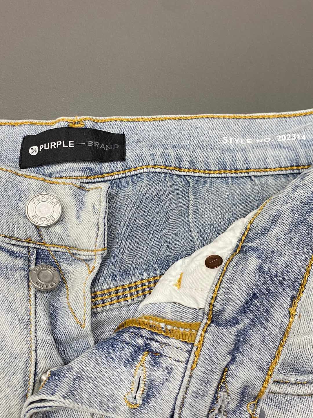  。PurPle Brand💥独家专供新款 直筒牛仔裤👖高端版本！专柜 面料 透气舒适度高，细节无可挑剔