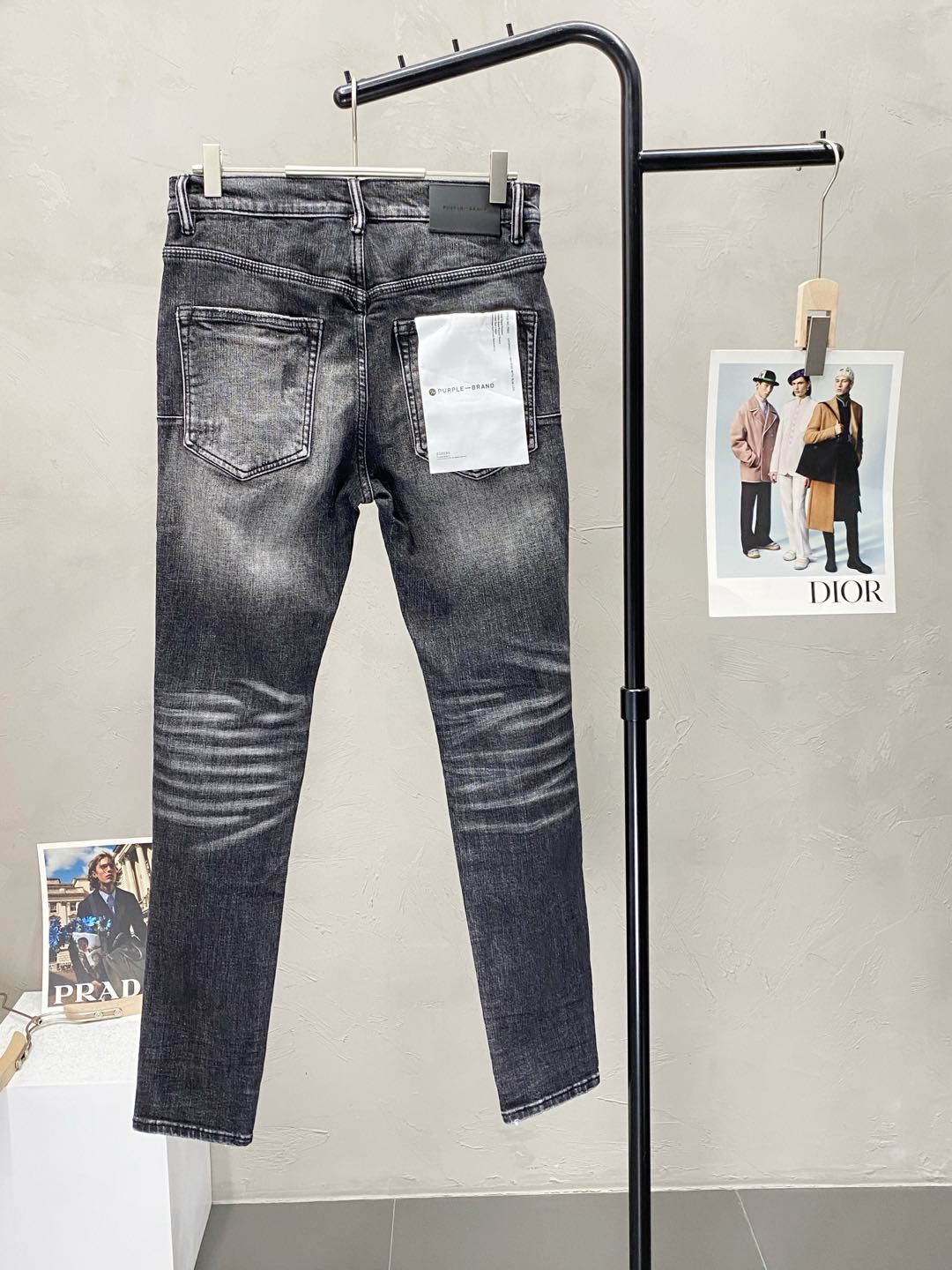  。PurPle Brand💥独家专供新款 直筒牛仔裤👖高端版本！专柜 面料 透气舒适度高，细节无可挑剔