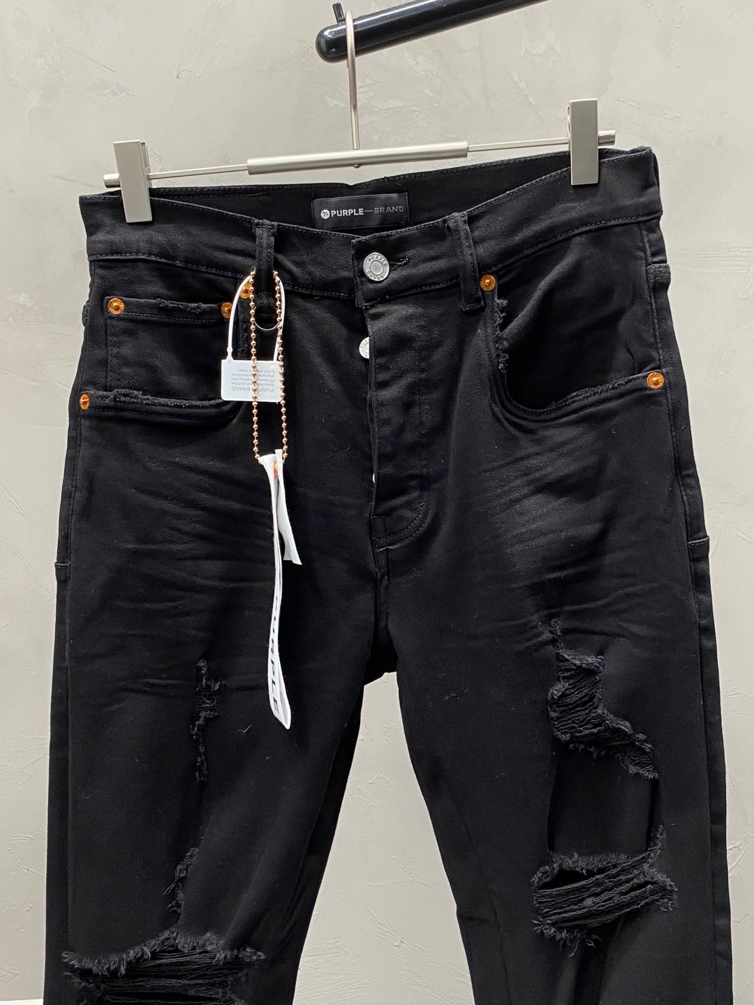  。PurPle Brand💥独家专供新款 微喇牛仔裤👖高端版本！专柜 面料 透气舒适度高，细节无可挑剔