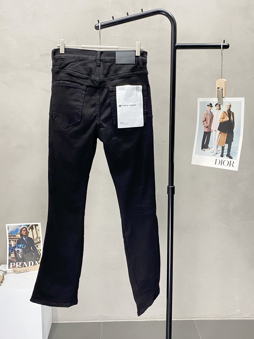  。PurPle Brand💥独家专供新款 微喇牛仔裤👖高端版本！专柜 面料 透气舒适度高，细节无可挑剔