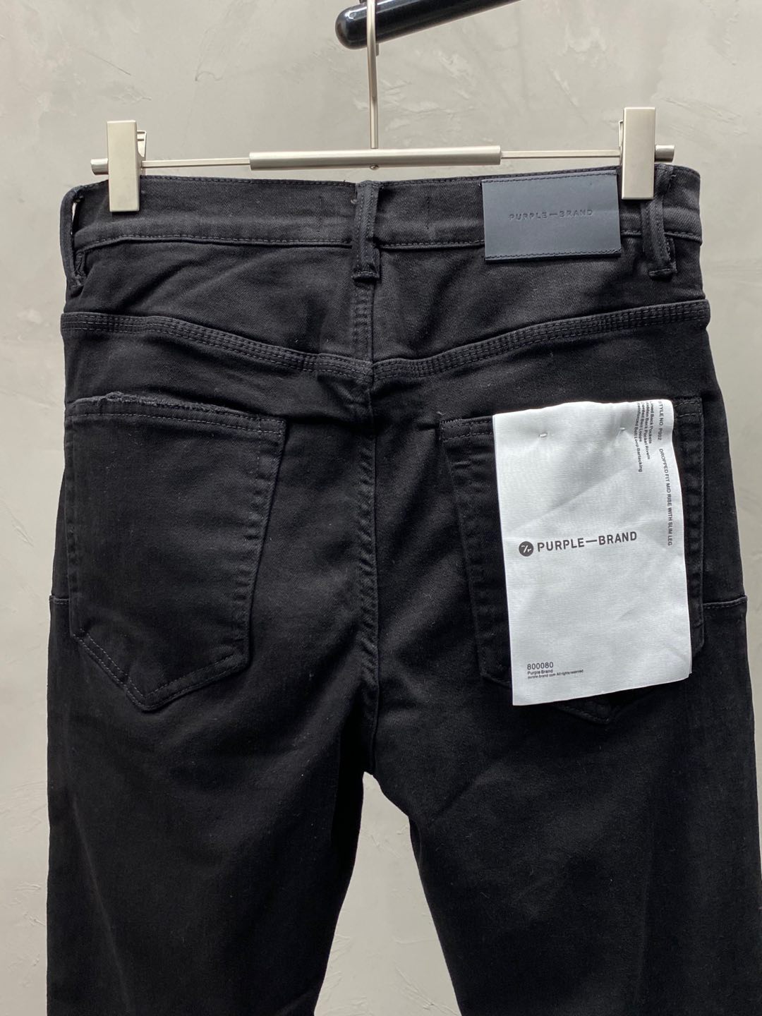  。PurPle Brand💥独家专供新款 微喇牛仔裤👖高端版本！专柜 面料 透气舒适度高，细节无可挑剔