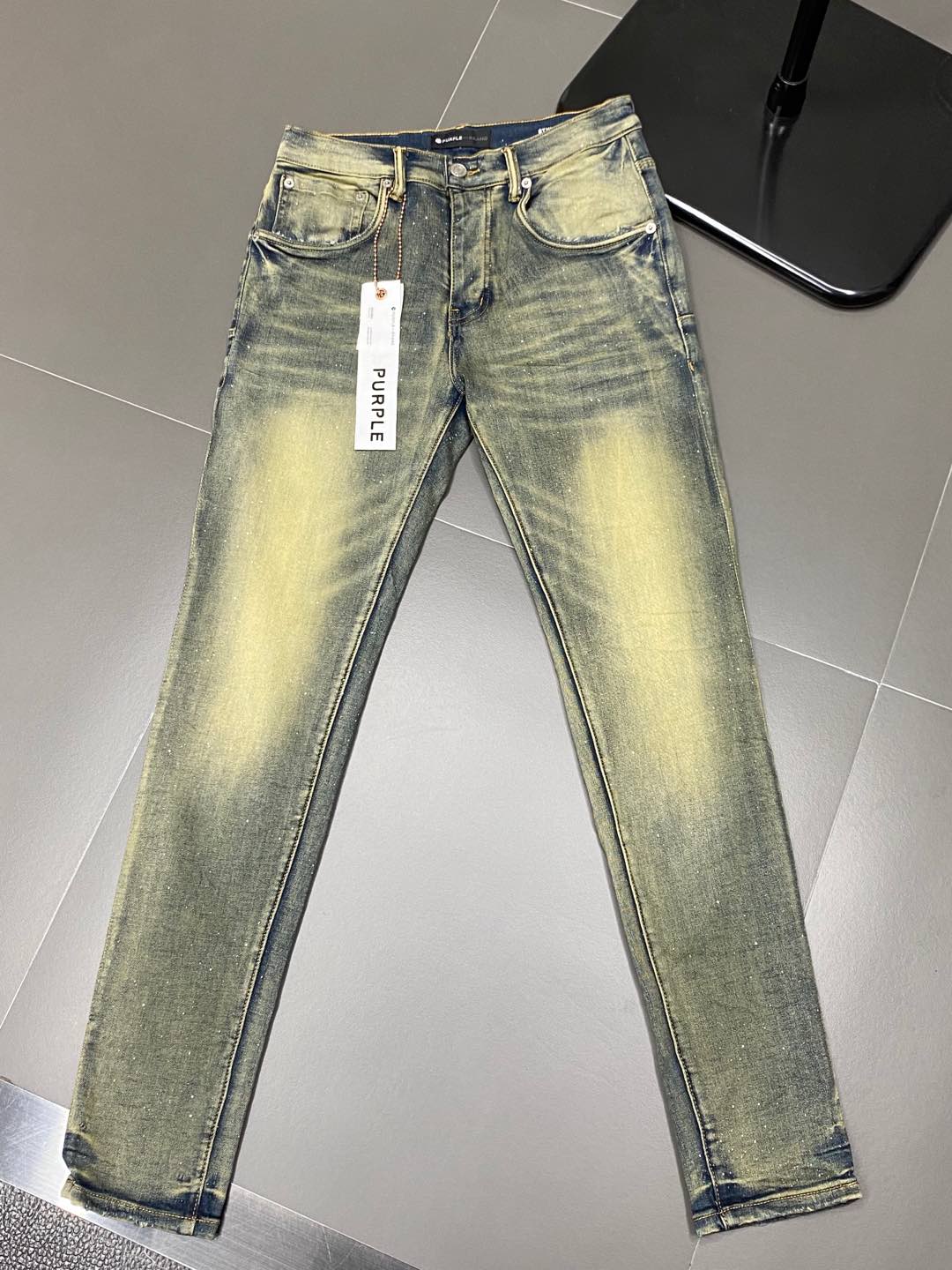  。PurPle Brand💥独家专供新款 直筒牛仔裤👖高端版本！专柜 面料 透气舒适度高，细节无可挑剔