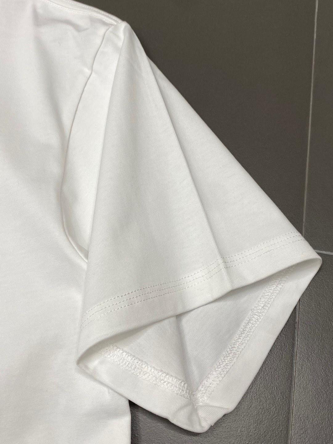    。Louis Vuitton路易威登💥独家专供新款原单男士休闲春夏短袖 高端  高端版本 时尚百搭