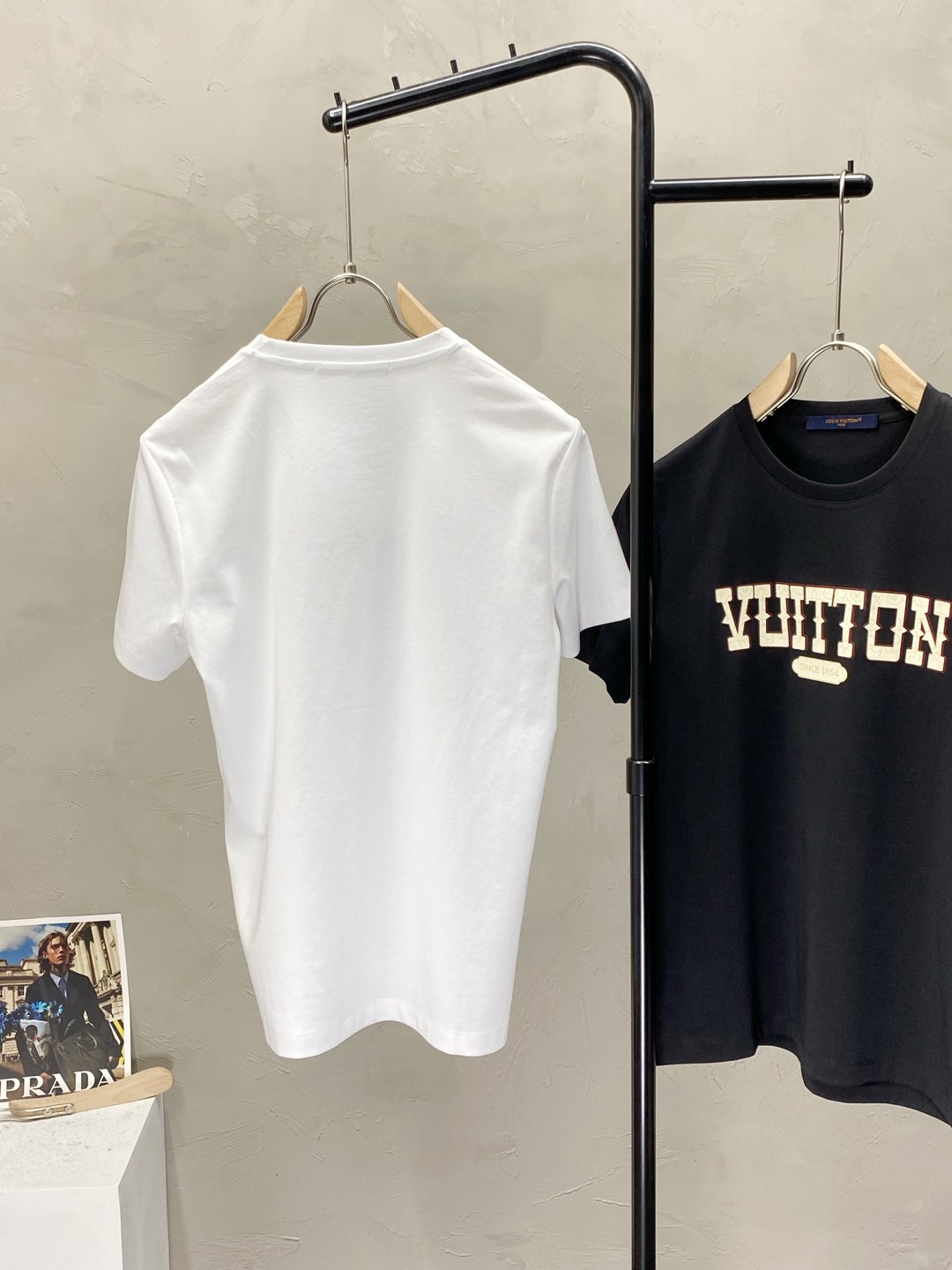    。Louis Vuitton路易威登💥独家专供新款原单男士休闲春夏短袖 高端  高端版本 时尚百搭