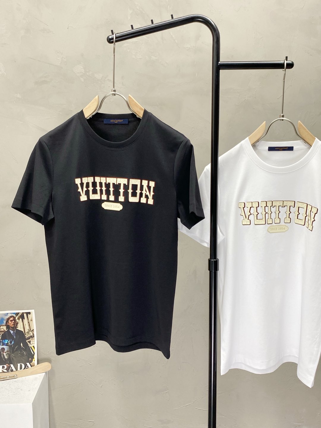    。Louis Vuitton路易威登💥独家专供新款原单男士休闲春夏短袖 高端  高端版本 时尚百搭