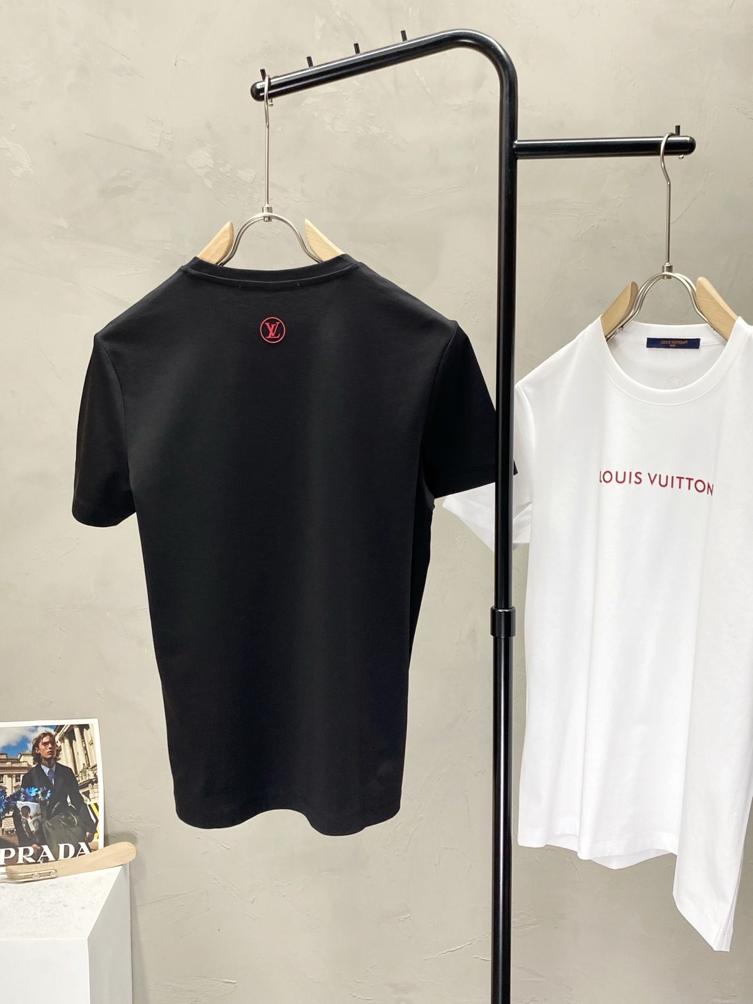    。Louis Vuitton路易威登💥独家专供新款原单男士休闲春夏短袖 高端  高端版本 时尚百搭