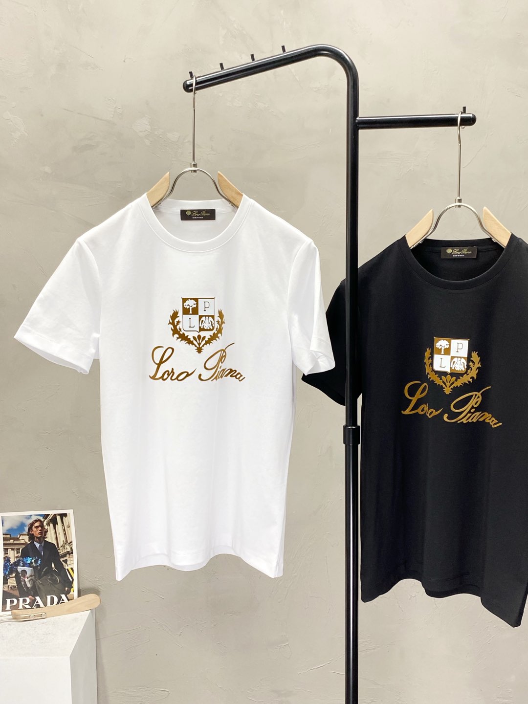    。lP🆕-Loro Piano诺悠翩雅💥独家专供新款原单男士休闲春夏短袖 高端  高端版本 时尚百