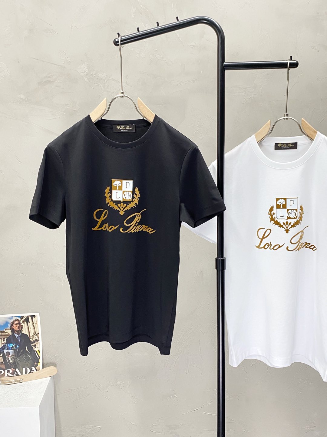    。lP🆕-Loro Piano诺悠翩雅💥独家专供新款原单男士休闲春夏短袖 高端  高端版本 时尚百