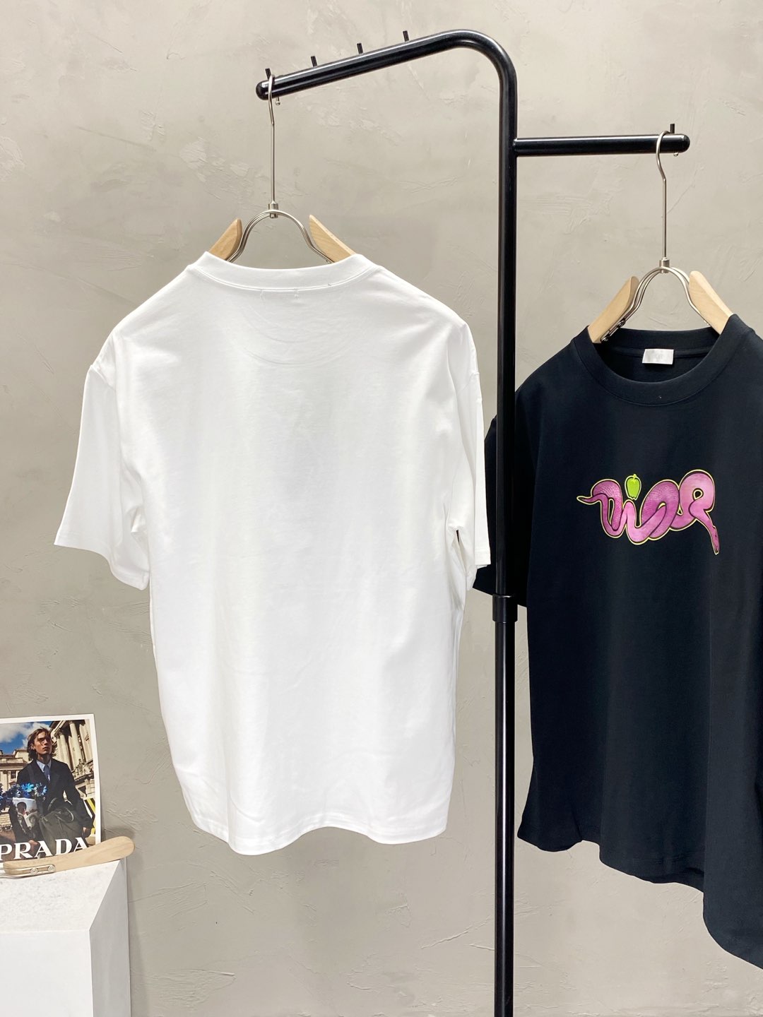    。Dior迪奥💥独家专供新款原单男士休闲春夏短袖 高端  高端版本 时尚百搭爆款⚠️⚠️✨✨进口面