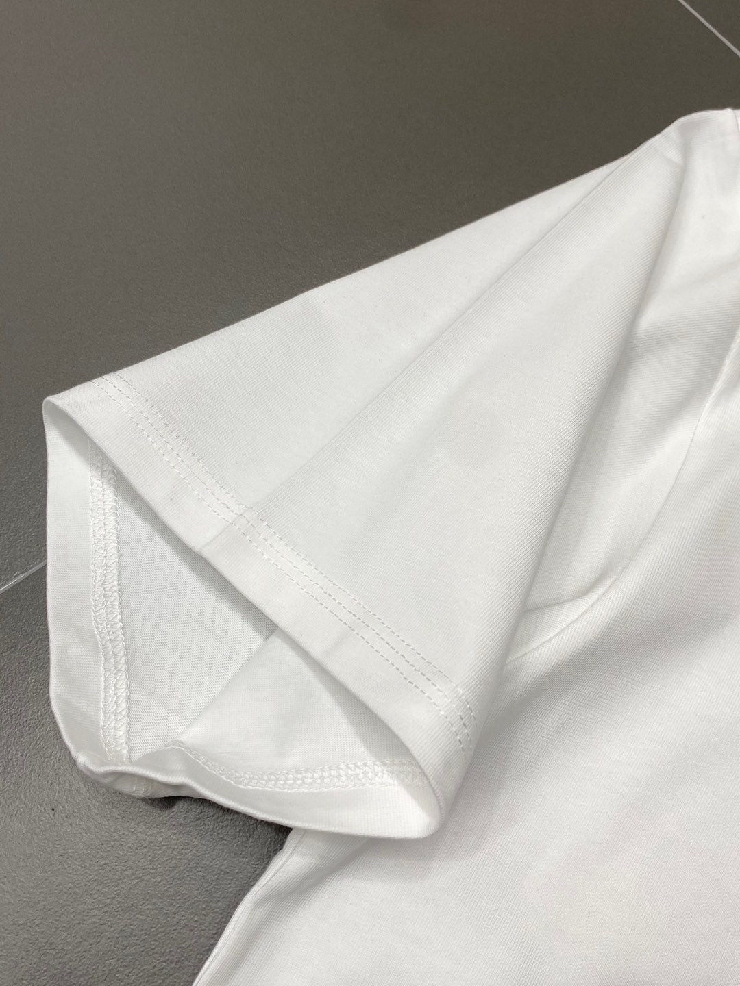    。Dior迪奥💥独家专供新款原单男士休闲春夏短袖 高端  高端版本 时尚百搭爆款⚠️⚠️✨✨进口面