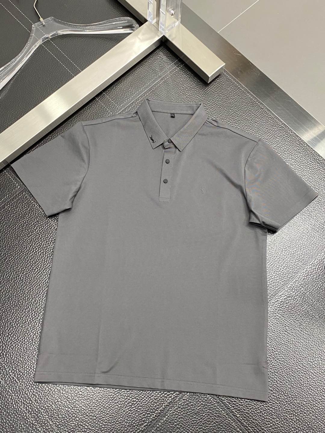    。SAINT LAURENT圣罗兰YSL💥独家专供新款原单男士休闲春夏翻领短袖 高端  高端版本 