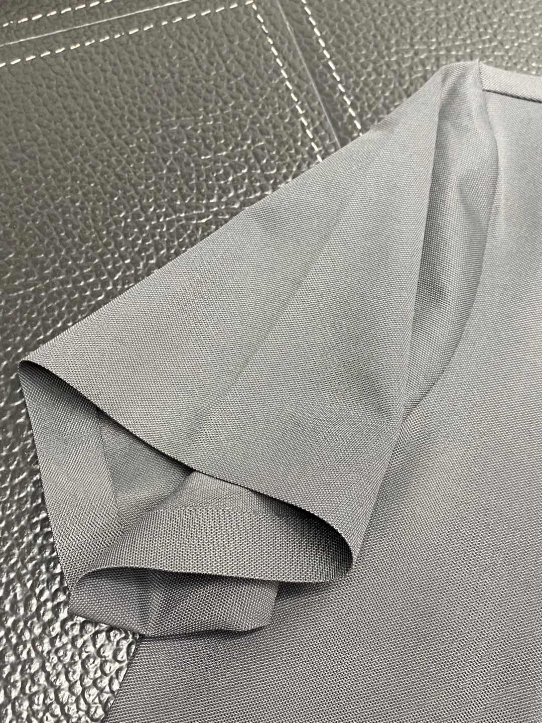    。SAINT LAURENT圣罗兰YSL💥独家专供新款原单男士休闲春夏翻领短袖 高端  高端版本 