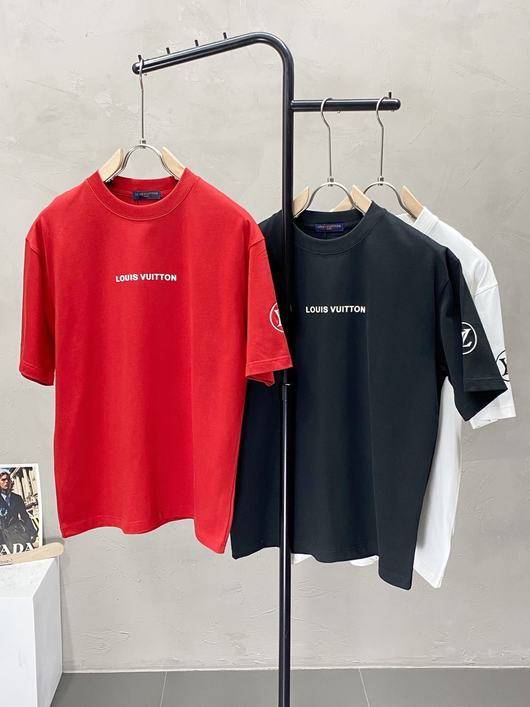    。Louis Vuitton路易威登💥独家专供新款原单男士休闲春夏短袖 高端  高端版本 时尚百搭