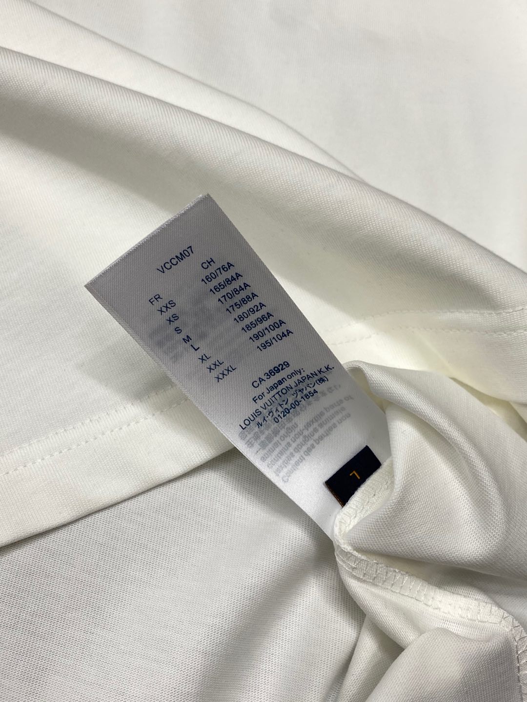    。Louis Vuitton路易威登💥独家专供新款原单男士休闲春夏短袖 高端  高端版本 时尚百搭