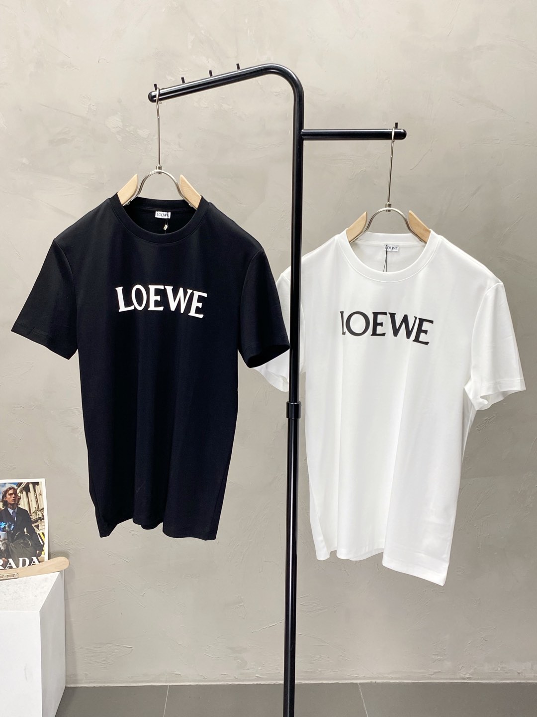    。Loewe罗意威💥独家专供新款原单男士休闲春夏短袖 高端  高端版本 时尚百搭爆款⚠️⚠️✨✨进