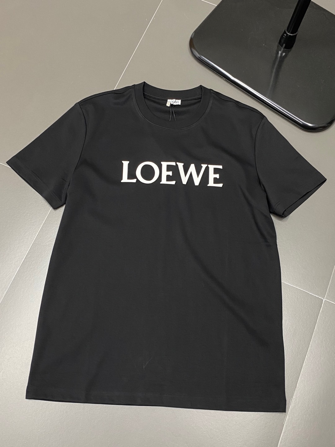    。Loewe罗意威💥独家专供新款原单男士休闲春夏短袖 高端  高端版本 时尚百搭爆款⚠️⚠️✨✨进