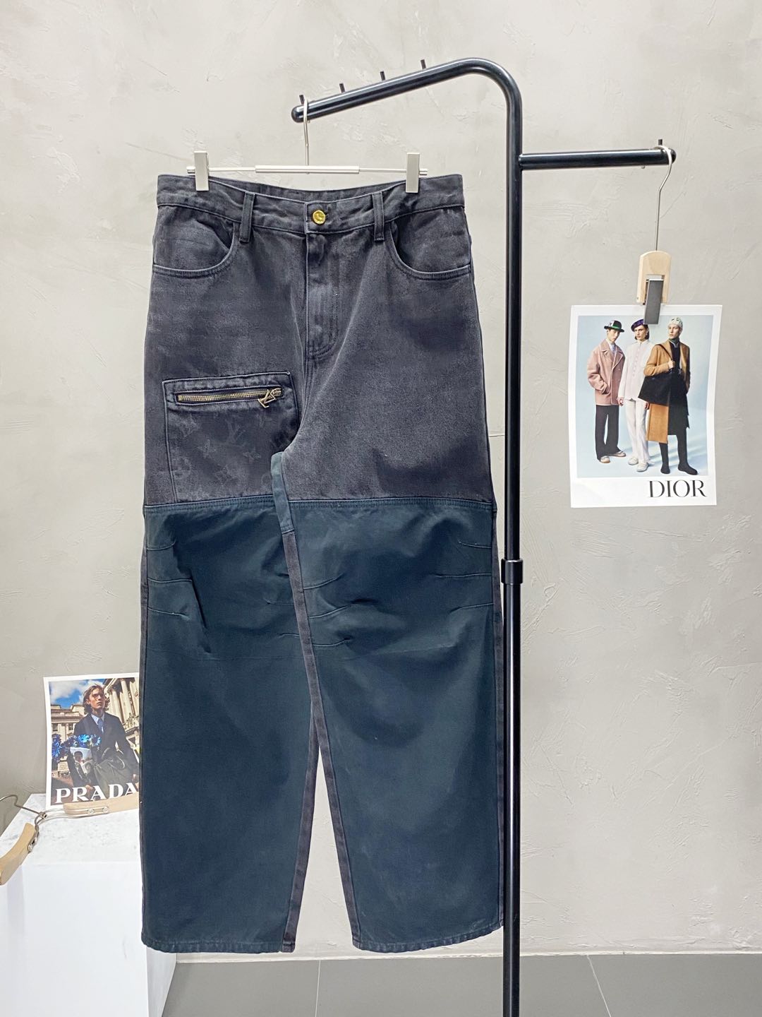  。Louis Vuitton路易威登💥独家专供新款休闲阔腿牛仔裤👖高端版本！专柜 面料 透气舒适度高，