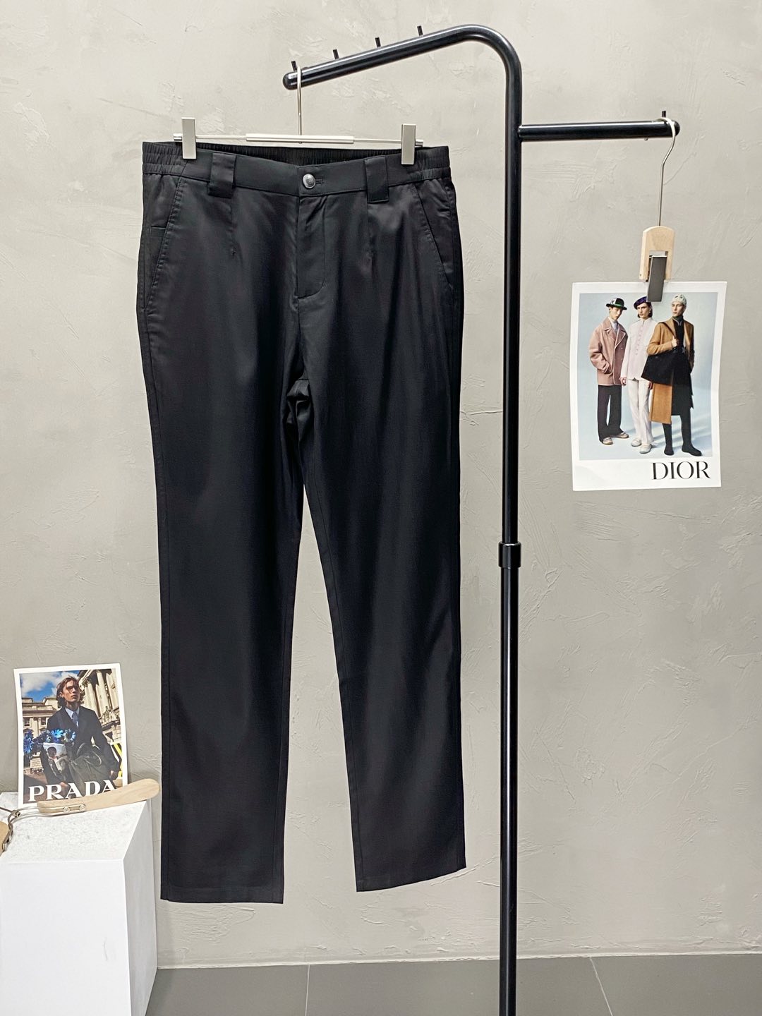  。lP🆕-Loro Piano诺悠翩雅💥独家专供新款休闲春秋休闲裤 高端版本！专柜 面料 透气舒适度高