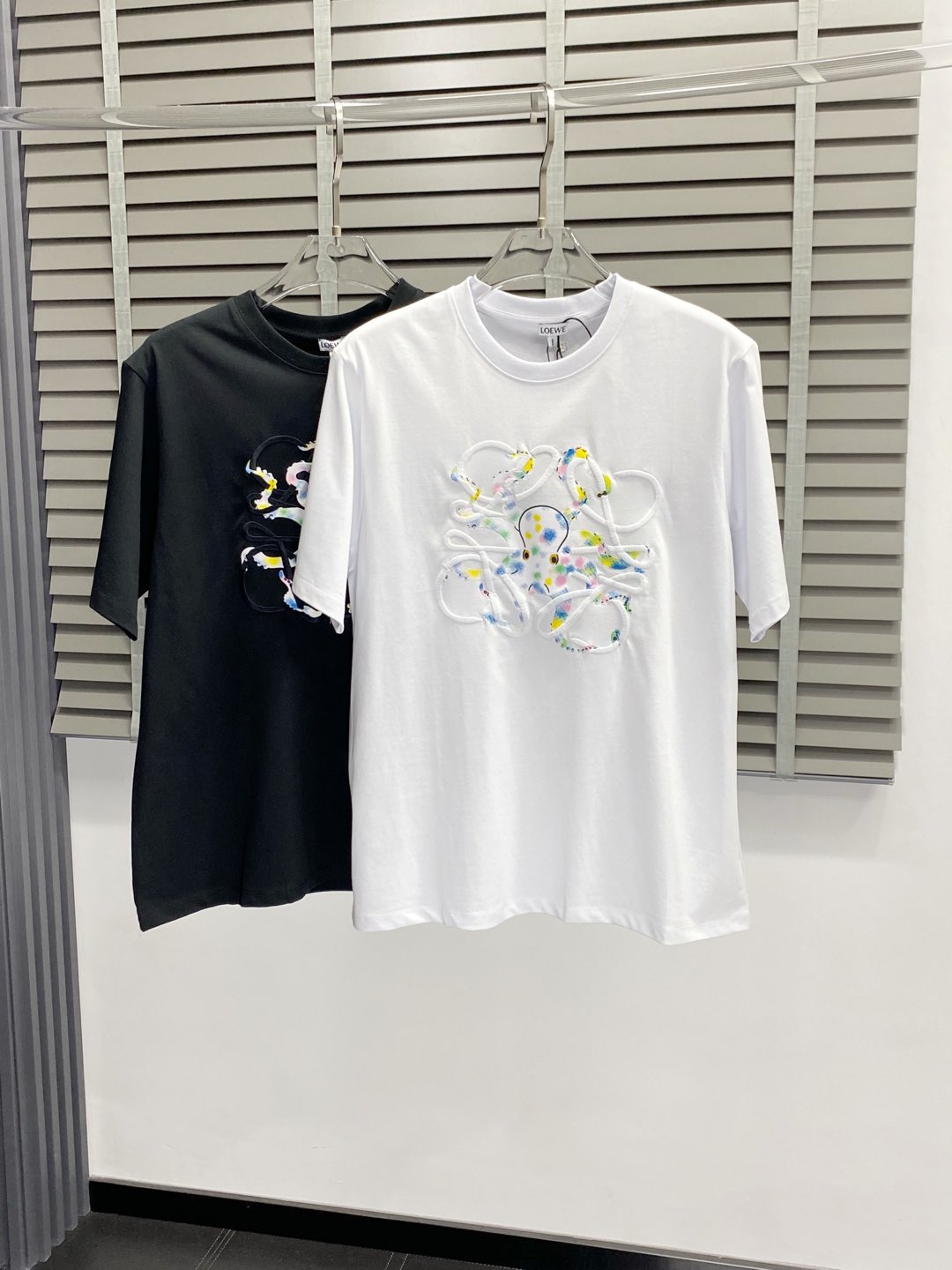    。Loewe罗意威💥独家专供新款原单男士休闲春夏短袖 高端  高端版本 时尚百搭爆款⚠️⚠️✨✨进