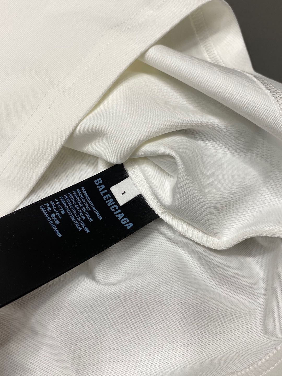    。Balenciga巴黎世家💥独家专供新款原单男士休闲春夏短袖 高端  高端版本 时尚百搭爆款⚠️