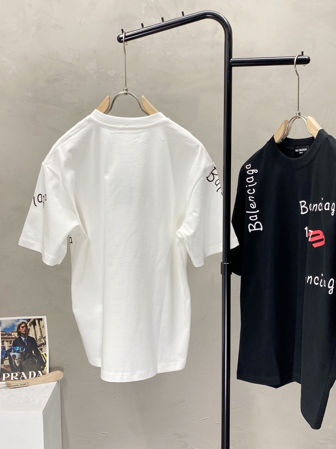    。Balenciga巴黎世家💥独家专供新款原单男士休闲春夏短袖 高端  高端版本 时尚百搭爆款⚠️