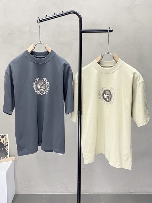 Dolce & Gabbana Men's Casual Short Sleeve T-Shirt - Premium Quality 1 Dolce & Gabbana Men's Casual Short Sleeve T-Shirt - Premium Quality