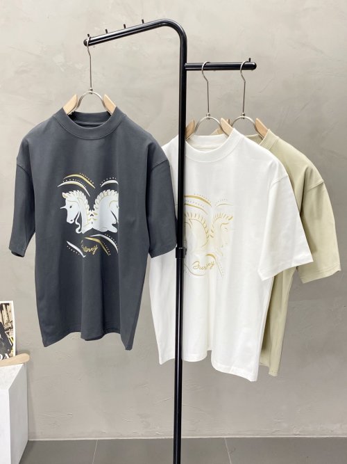 Burberry Men's Casual Short Sleeve T-Shirt, Premium Fabric, Comfortable Fit 1 Burberry Men's Casual Short Sleeve T-Shirt, Premium Fabric, Comfortable Fit