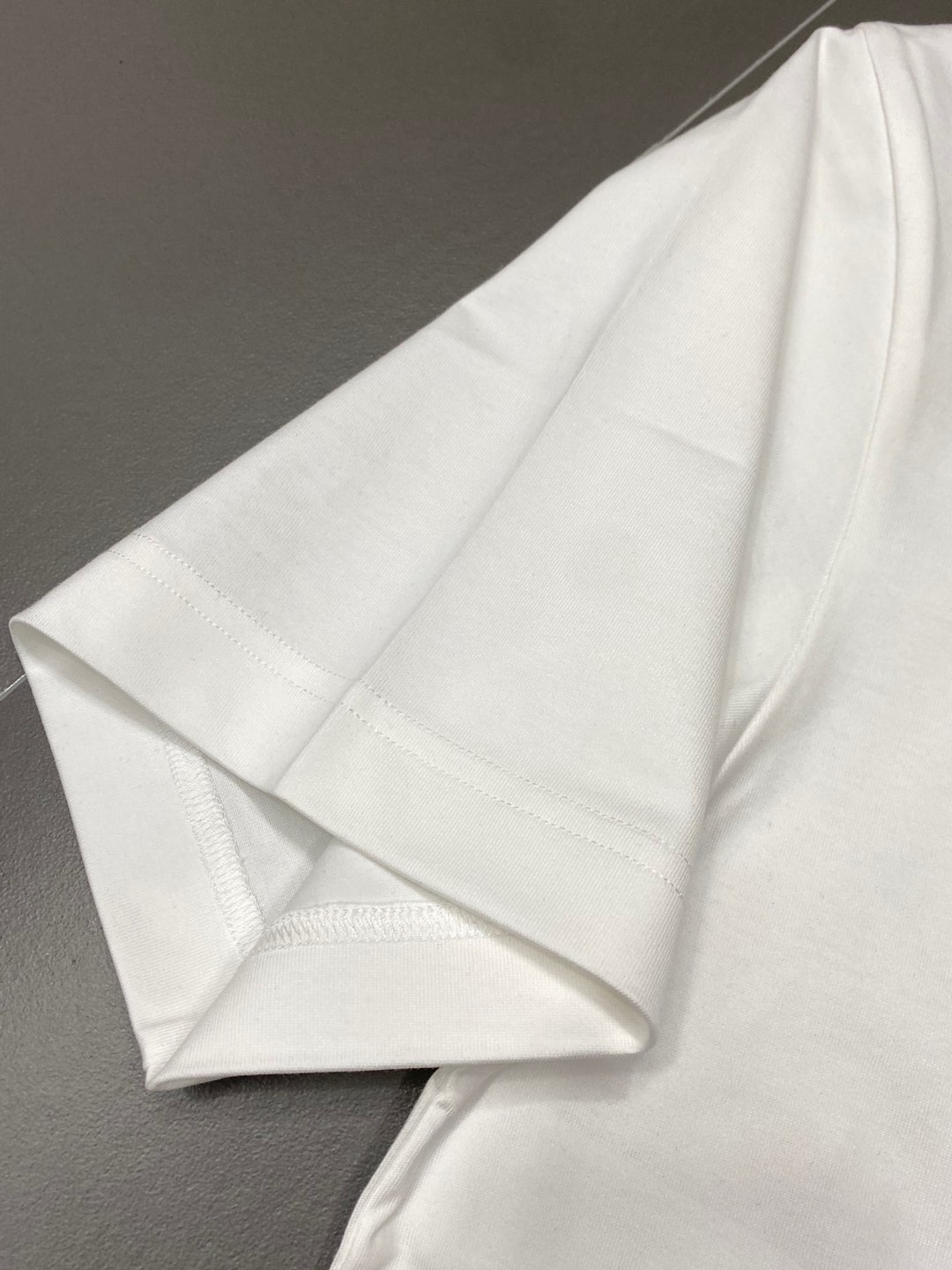  。Loewe罗意威💥独家专供新款原单男士休闲短袖 高端  高版本 时尚百搭爆款⚠️⚠️✨✨进口面料 手