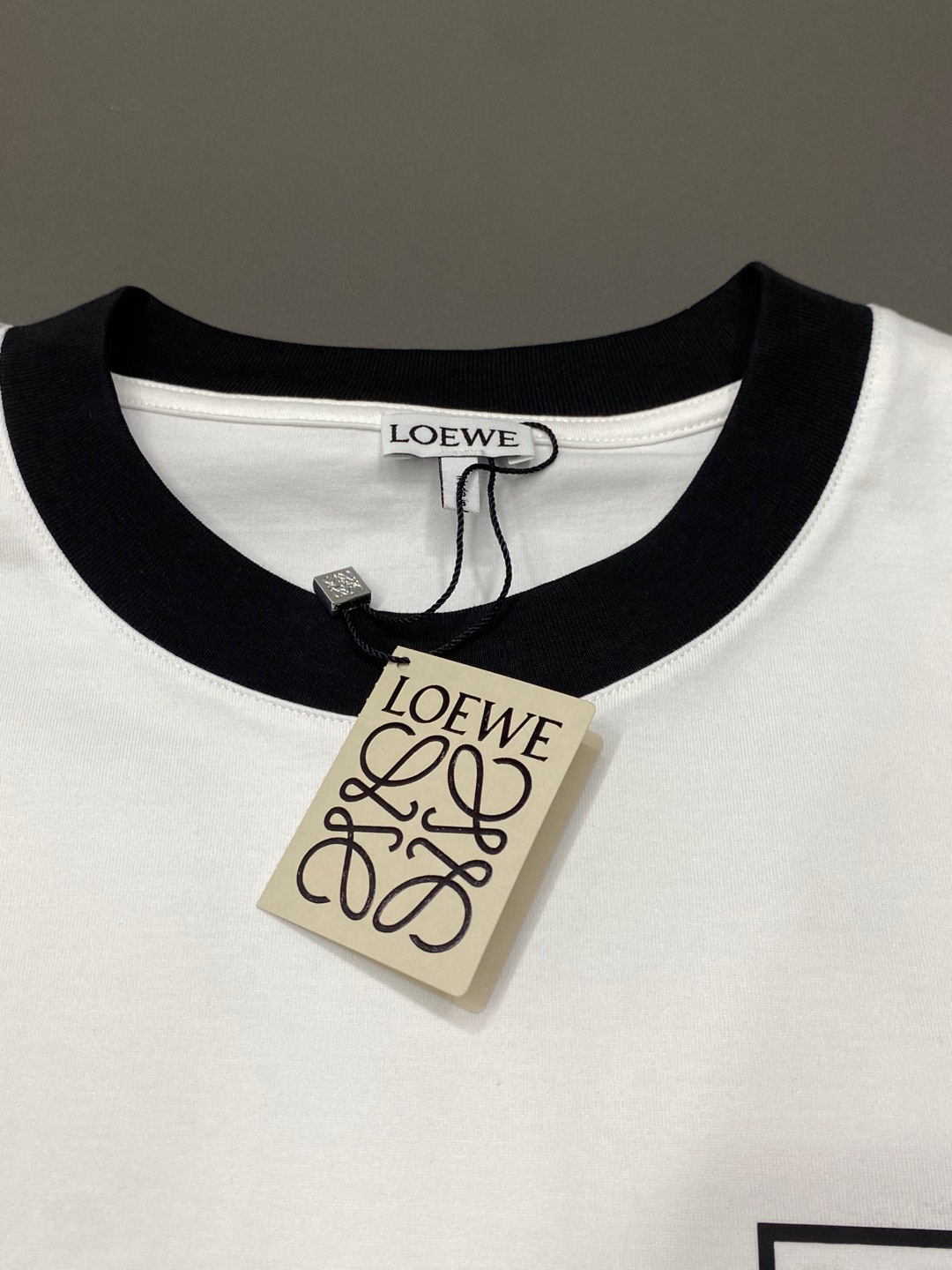  。Loewe罗意威💥独家专供新款原单男士休闲短袖 高端  高版本 时尚百搭爆款⚠️⚠️✨✨进口面料 手