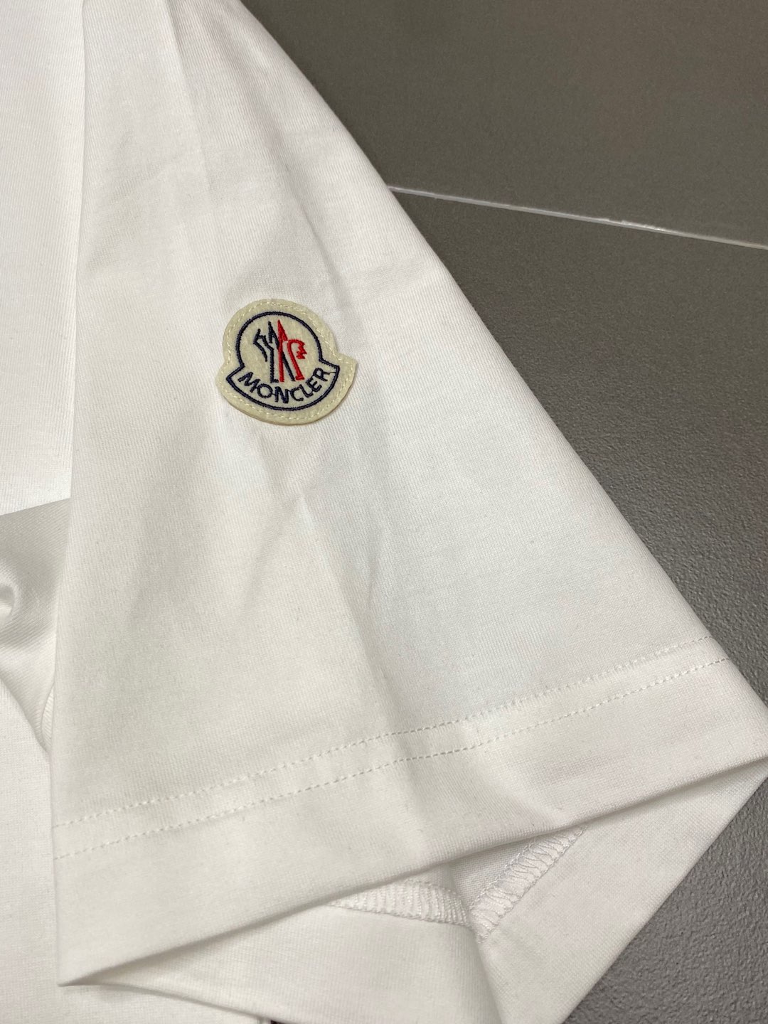  。Moncler蒙口💥独家专供新款原单男士休闲短袖 高端  高版本 时尚百搭爆款⚠️⚠️✨✨进口面料 