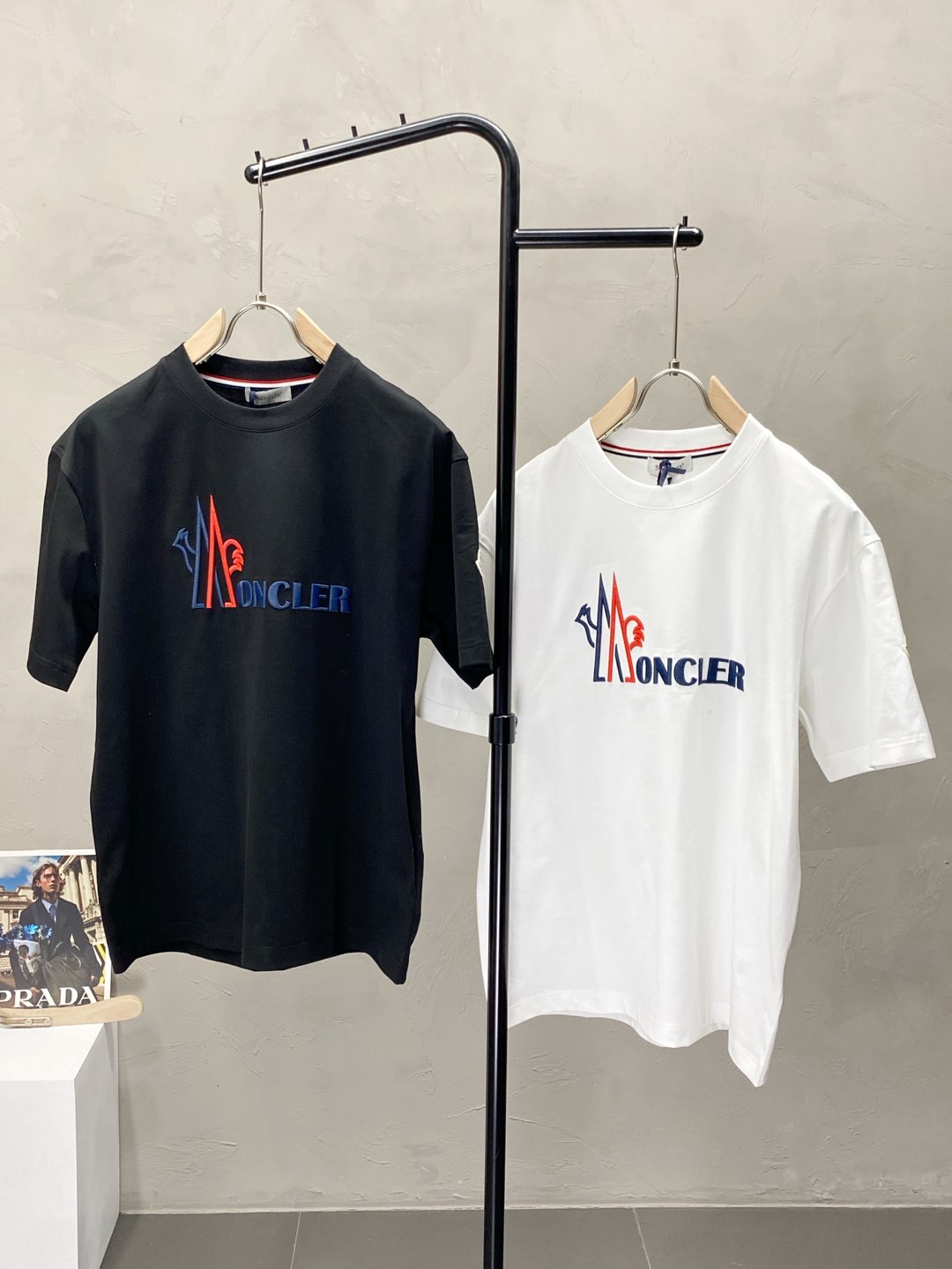  。Moncler蒙口💥独家专供新款原单男士休闲短袖 高端  高版本 时尚百搭爆款⚠️⚠️✨✨进口面料 